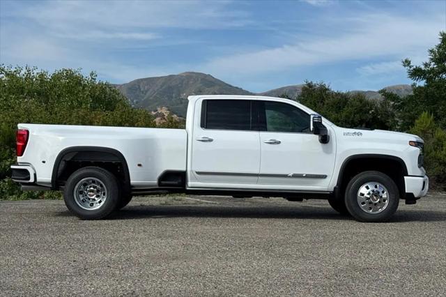 2026 Chevrolet Silverado 3500HD Crew Cab, Long Bed, High Country Dual Rear Wheel, RWD