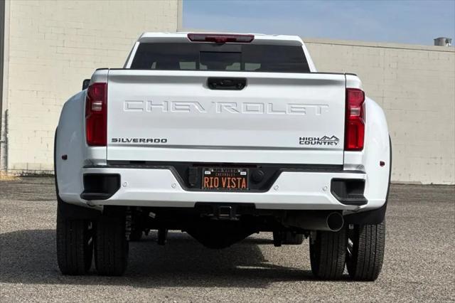 2026 Chevrolet Silverado 3500HD Crew Cab, Long Bed, High Country Dual Rear Wheel, RWD