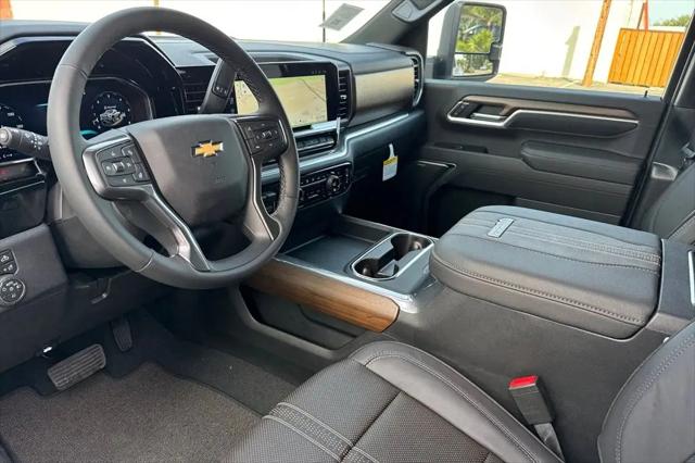 2026 Chevrolet Silverado 3500HD Crew Cab, Long Bed, High Country Dual Rear Wheel, RWD