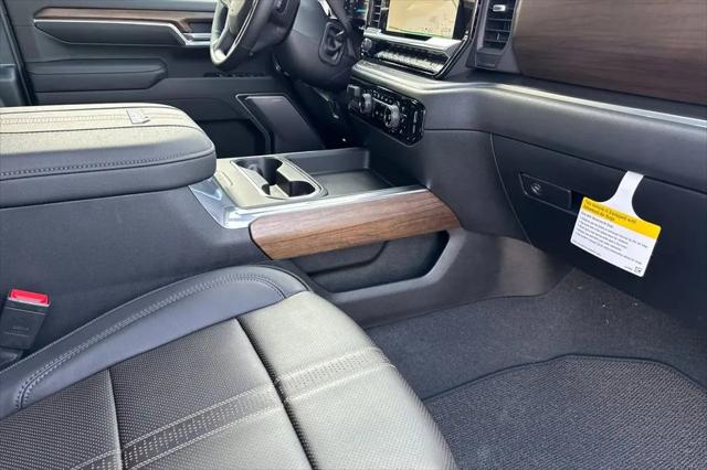 2026 Chevrolet Silverado 3500HD Crew Cab, Long Bed, High Country Dual Rear Wheel, RWD