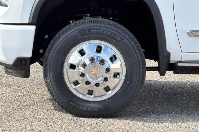 2026 Chevrolet Silverado 3500HD Crew Cab, Long Bed, High Country Dual Rear Wheel, RWD
