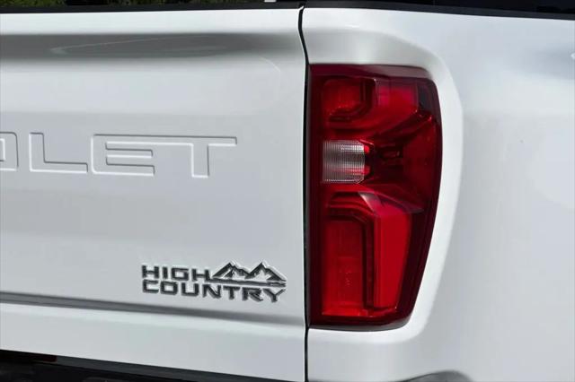 2026 Chevrolet Silverado 3500HD Crew Cab, Long Bed, High Country Dual Rear Wheel, RWD