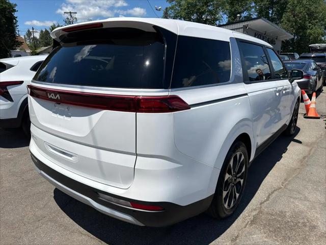 2024 Kia Carnival MPV EX