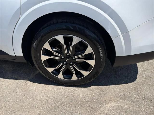 2024 Kia Carnival MPV EX