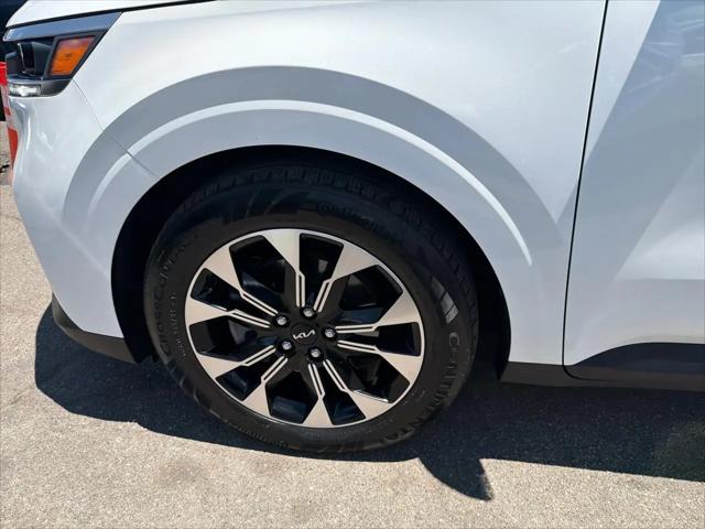 2024 Kia Carnival MPV EX