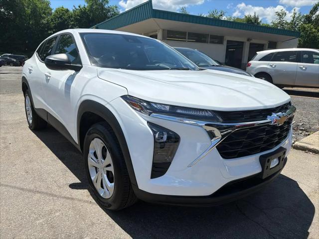 2024 Chevrolet Trax FWD SP