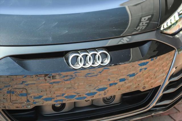 2024 Audi e-tron GT Premium Plus quattro