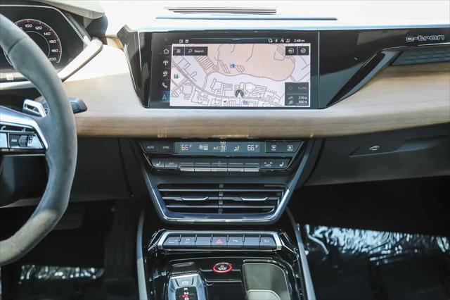 2024 Audi e-tron GT Premium Plus quattro