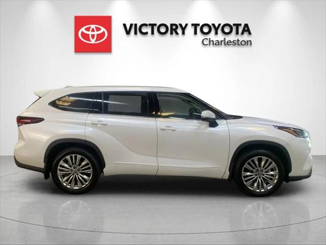 2026 Toyota Highlander Platinum