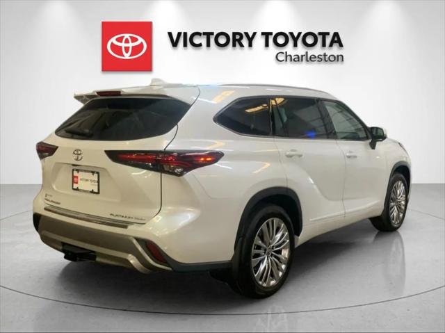 2026 Toyota Highlander Platinum