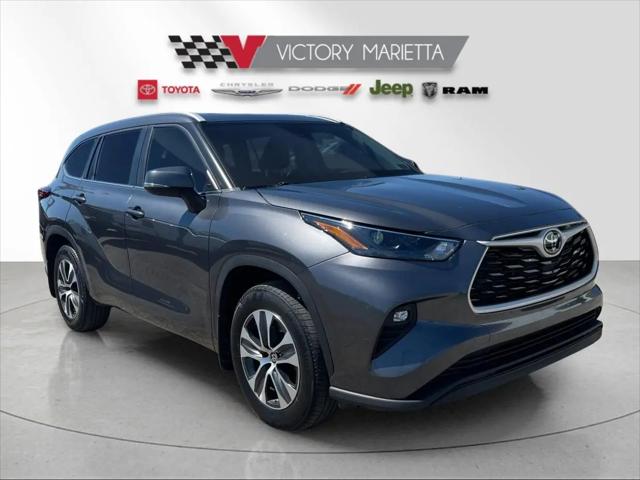 2023 Toyota Highlander XLE