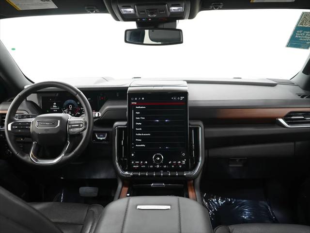 2025 GMC Yukon XL 4WD Denali