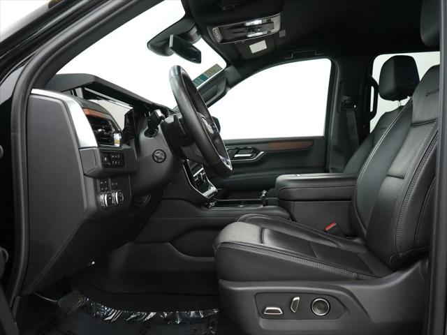 2025 GMC Yukon XL 4WD Denali