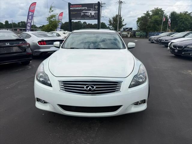 2014 INFINITI Q60 Standard