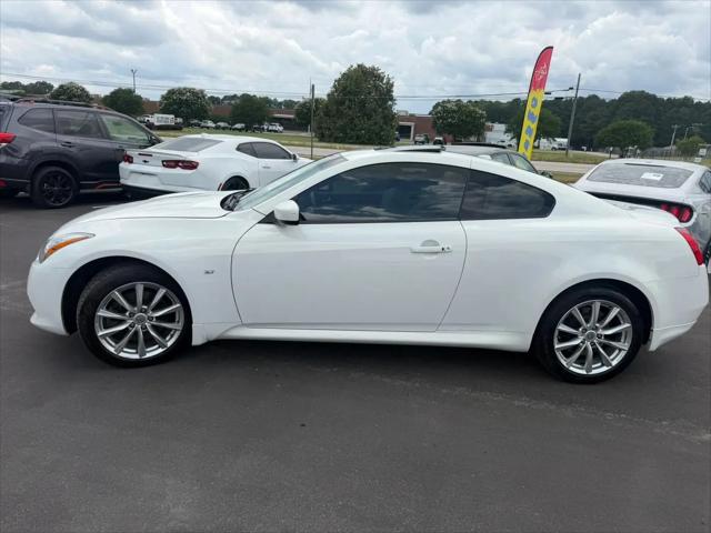 2014 INFINITI Q60 Standard