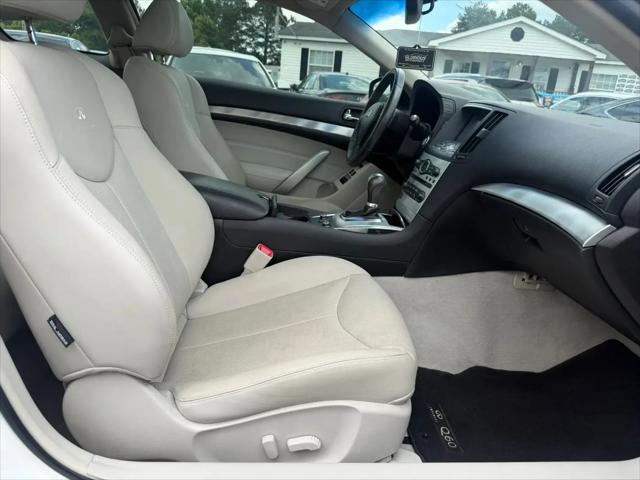 2014 INFINITI Q60 Standard