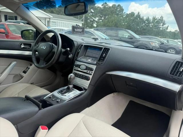 2014 INFINITI Q60 Standard