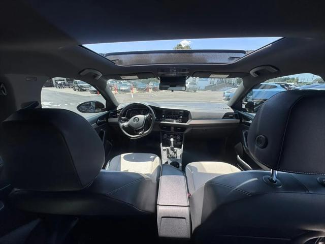 2019 Volkswagen Jetta 1.4T R-Line