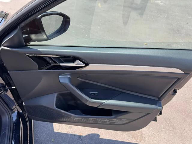 2019 Volkswagen Jetta 1.4T R-Line