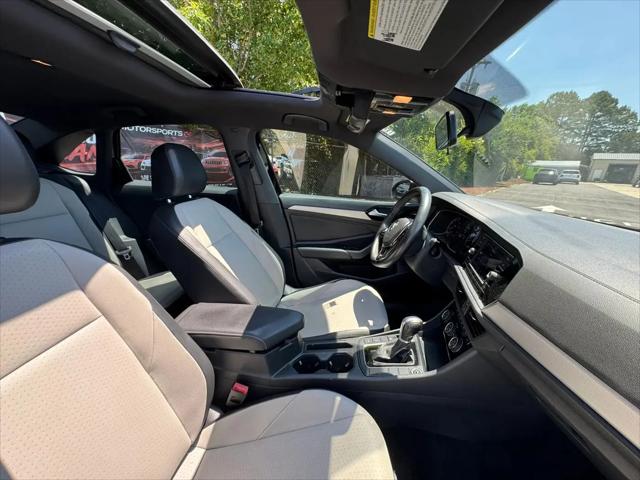 2019 Volkswagen Jetta 1.4T R-Line