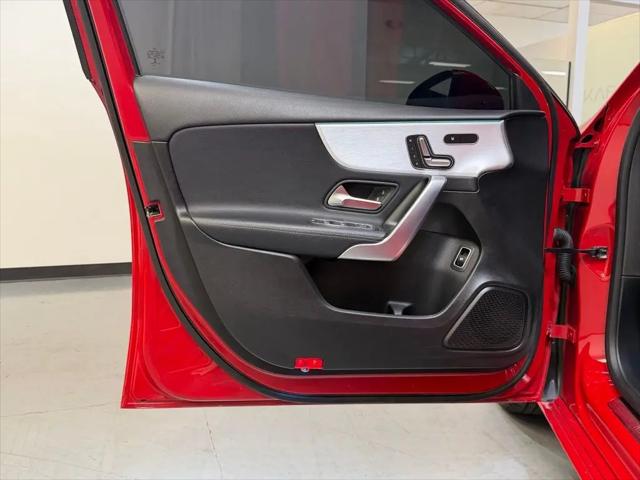 2019 Mercedes-Benz A 220 4MATIC