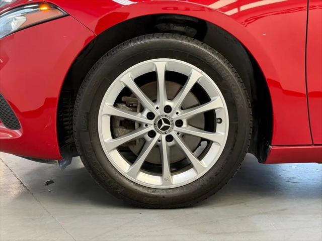 2019 Mercedes-Benz A 220 4MATIC