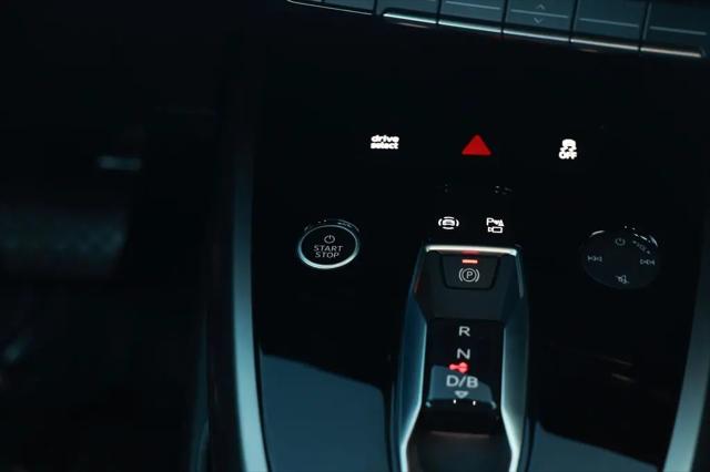 2023 Audi e-tron Premium Plus 40 RWD