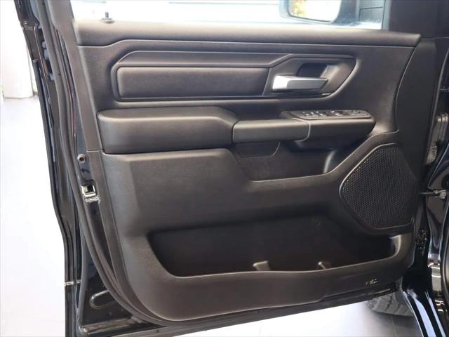 2025 Ram 1500 Tradesman Crew Cab 4x4 5'7" Box