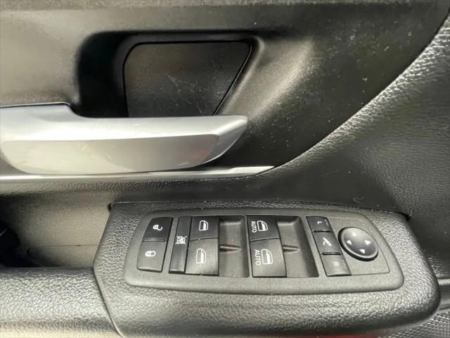 2022 Ram 1500 Big Horn Crew Cab 4x4 5'7" Box