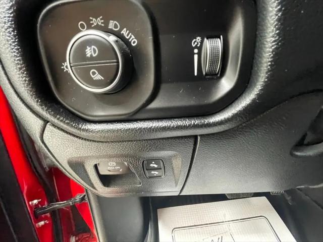 2022 Ram 1500 Big Horn Crew Cab 4x4 5'7" Box