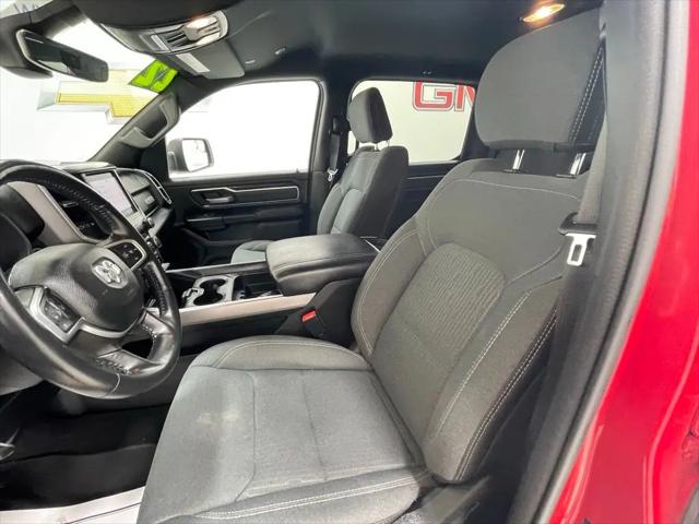 2022 Ram 1500 Big Horn Crew Cab 4x4 5'7" Box