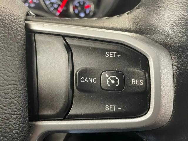 2022 Ram 1500 Big Horn Crew Cab 4x4 5'7" Box