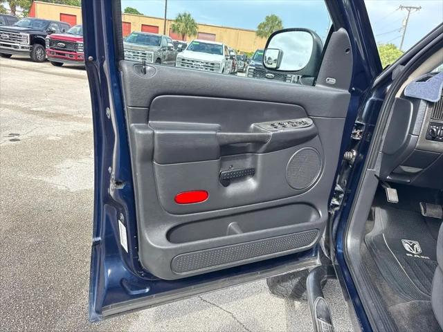 2004 Dodge Ram 1500 SLT/Laramie