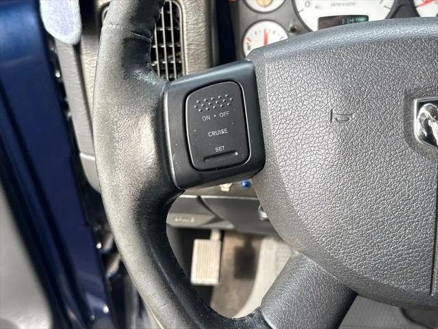 2004 Dodge Ram 1500 SLT/Laramie