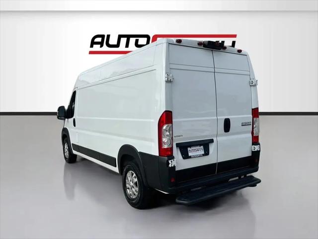 2024 Ram ProMaster 2500 Cargo Van SLT High Roof 159" WB