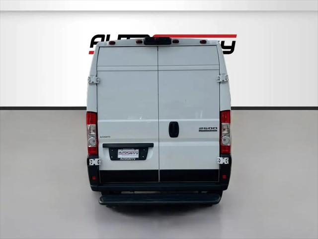2024 Ram ProMaster 2500 Cargo Van SLT High Roof 159" WB