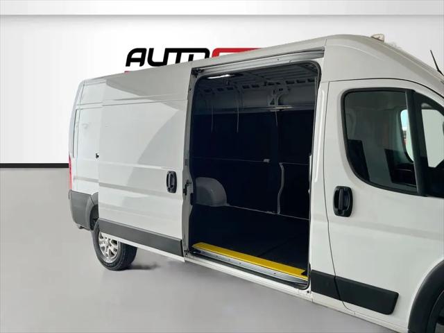 2024 Ram ProMaster 2500 Cargo Van SLT High Roof 159" WB