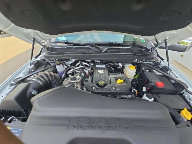 2026 Ram 3500 Limited Crew Cab 4x4 8 Box