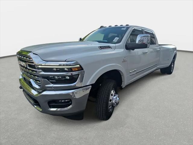 2026 Ram 3500 Limited Crew Cab 4x4 8 Box
