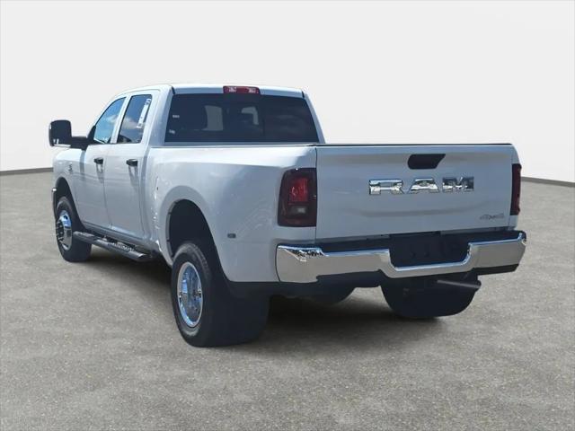 2026 Ram 3500 Tradesman Crew Cab 4x4 8 Box