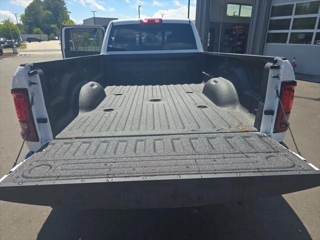 2026 Ram 3500 Tradesman Crew Cab 4x4 8 Box