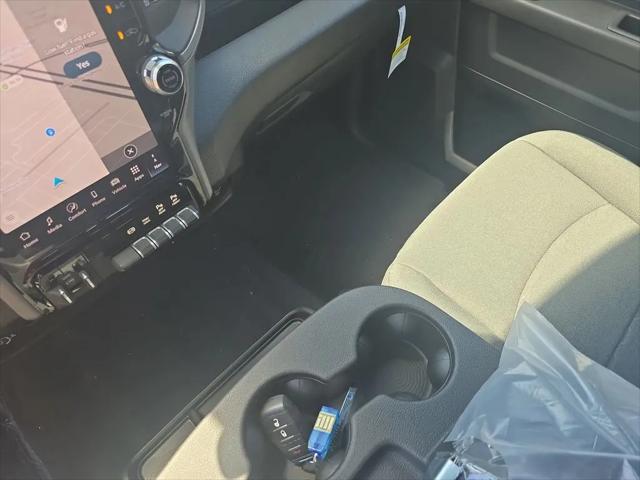 2026 Ram 3500 Tradesman Crew Cab 4x4 8 Box