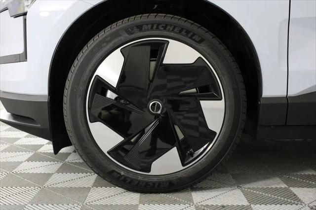 2026 Volvo EX30 Plus Twin Motor Performance, Fully electric