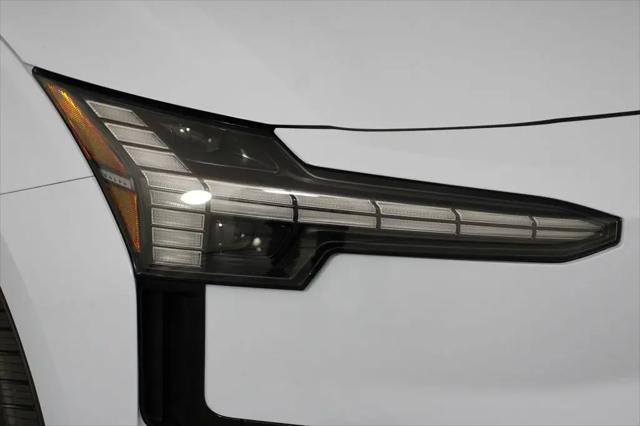 2026 Volvo EX30 Plus Twin Motor Performance, Fully electric
