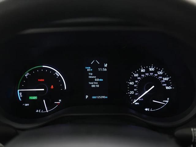 2023 Toyota Sienna LE