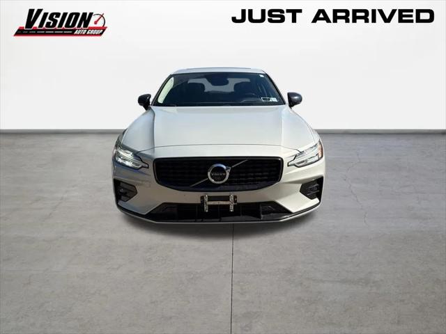 2021 Volvo S60 Momentum