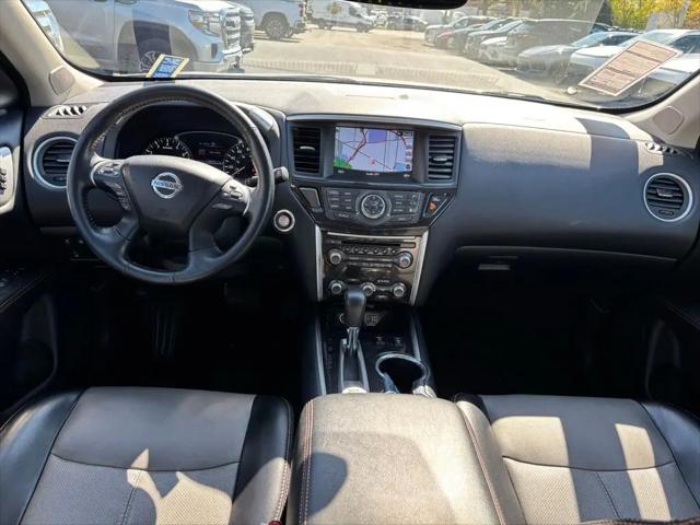 2020 Nissan Pathfinder SL 4WD
