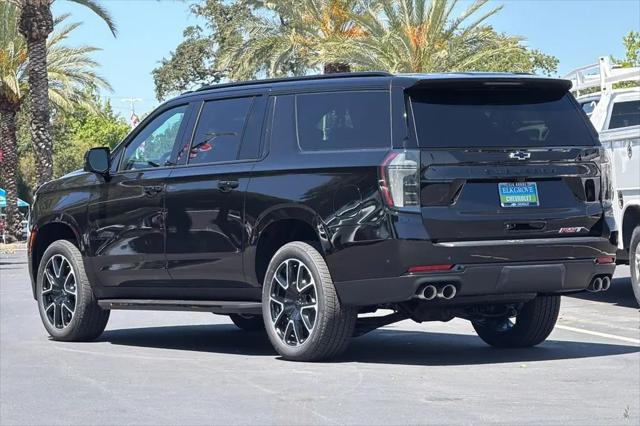 2026 Chevrolet Suburban RST, 4WD
