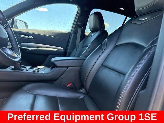 2024 Cadillac XT4 AWD Premium Luxury