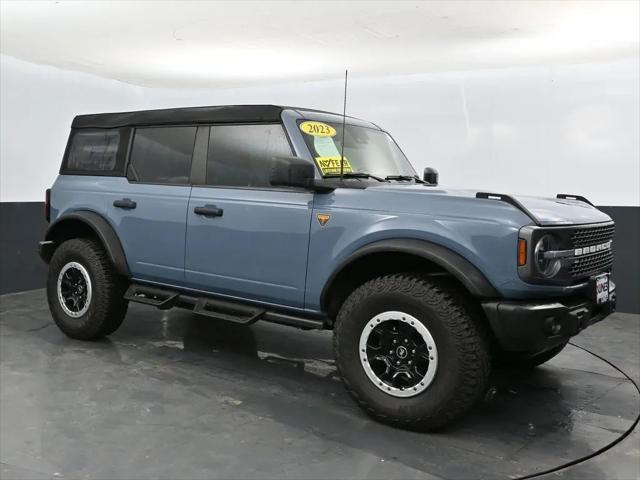 2023 Ford Bronco Base